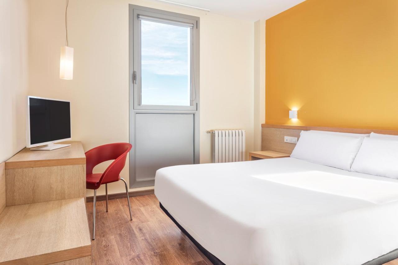 Hotel 280 Zaragoza Calatorao Eksteriør billede