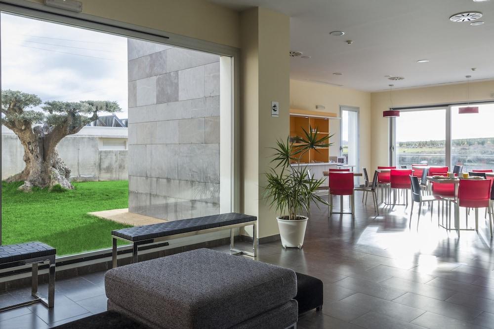 Hotel 280 Zaragoza Calatorao Eksteriør billede