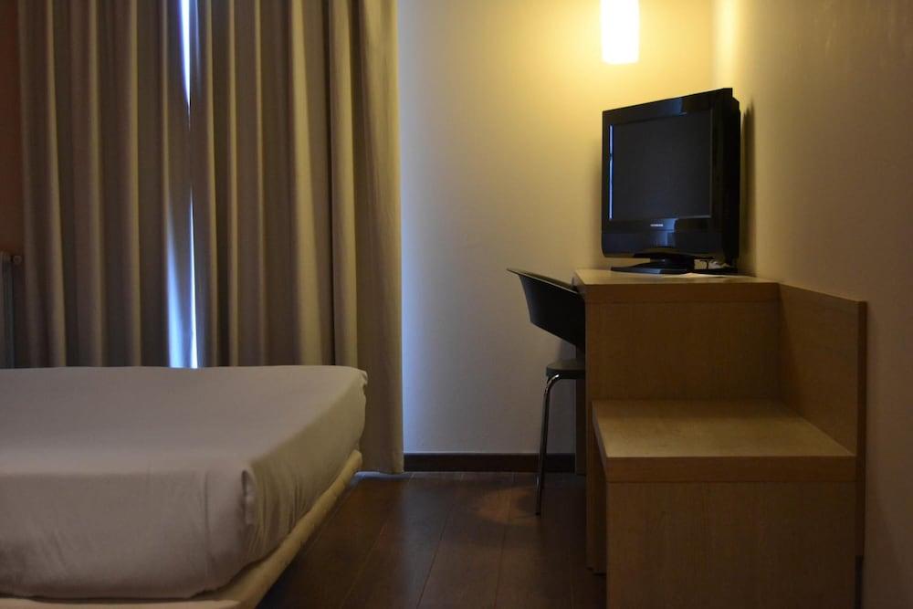 Hotel 280 Zaragoza Calatorao Eksteriør billede