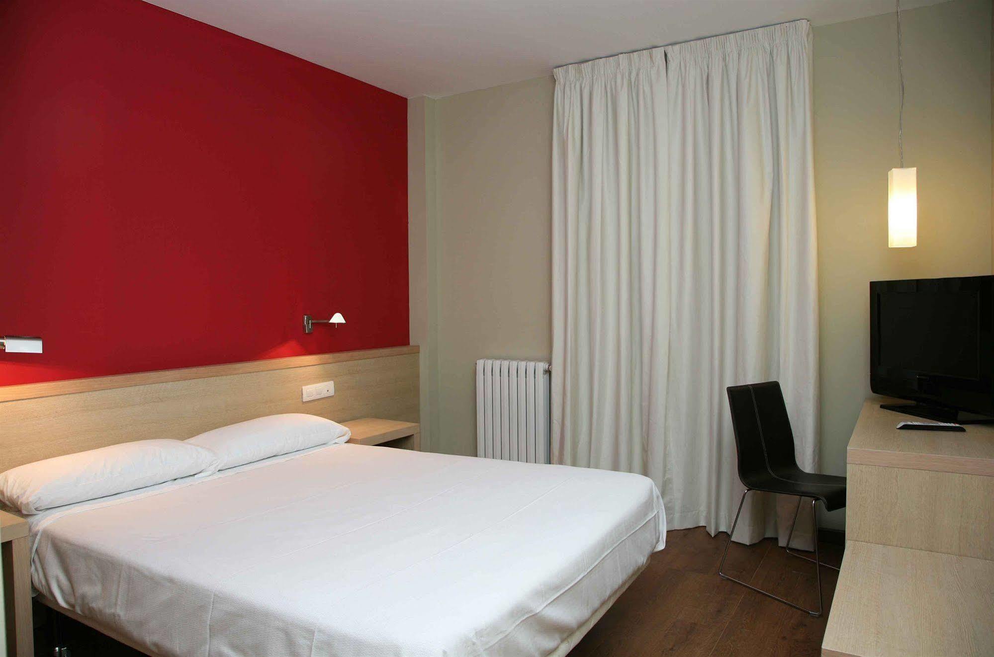 Hotel 280 Zaragoza Calatorao Eksteriør billede
